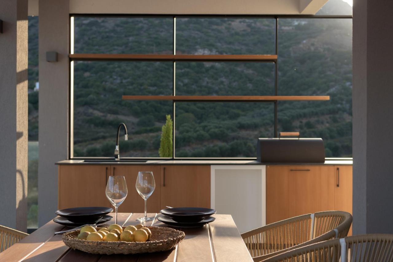 Mayana Luxury Villa, An Infinite Blue Experience, By Thinkvilla Villa Bali (Crete)